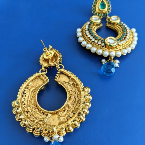 Aksitha earrings - Picture 4 of 7